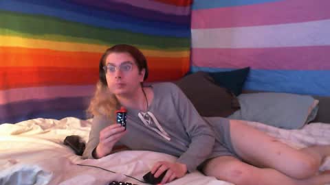 Snapshot of e_kitty_rachel chatting on 04.03.26 e_kitty_rachel online show from 04.03.26