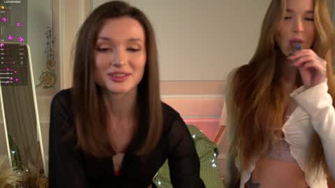 Snapshot of e_vvv_a chatting on 12.10.24 Eva online show from 12.10.24