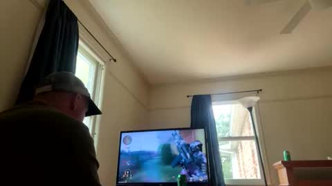 Snapshot of eaglebabyyy chatting on 10.16.25 eaglebabyyy online show from 10.16.25