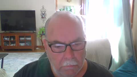 earl52 online show from 10.04.25