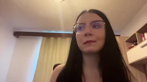 Nora online show from 06.20.26