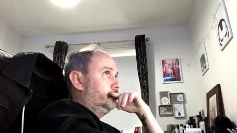 Snapshot of eastmidssoul chatting on 02.20.25 eastmidssoul online show from 02.20.25