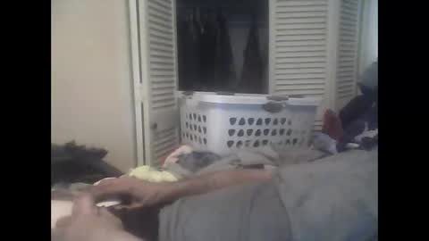 Snapshot of easye4015 chatting on 11.15.25 Easye online show from 11.15.25