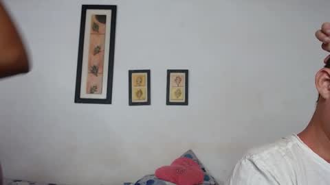 Snapshot of ebanoymarfil2 chatting on 01.27.25 Laraand Drake online show from 01.27.25