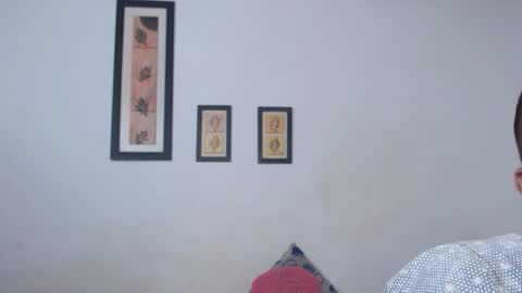 Snapshot of ebanoymarfil2 chatting on 09.29.25 Laraand Drake online show from 09.29.25