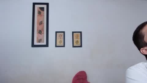 Snapshot of ebanoymarfil2 chatting on 11.19.25 Laraand Drake online show from 11.19.25