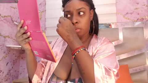 Snapshot of ebonnyhotvip chatting on 02.12.25 ebonnyhotvip online show from 02.12.25