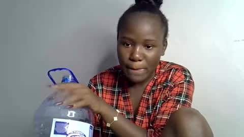 Snapshot of ebonnyqueeen chatting on 03.04.26 Queen online show from 03.04.26