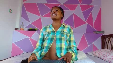 Alika Ashanti online show from 02.13.25