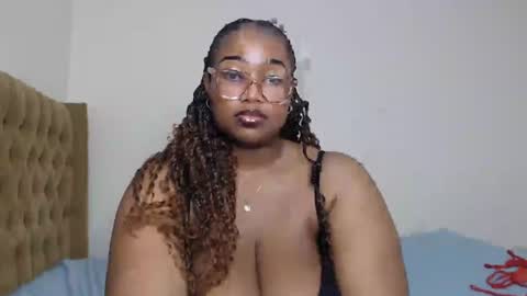 Snapshot of ebony_doll5 chatting on 07.23.26 ebony_doll5 online show from 07.23.26