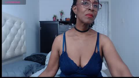 Snapshot of ebony_m1lf chatting on 07.15.26 judy online show from 07.15.26