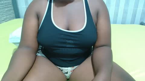 Snapshot of ebony_sabrina chatting on 02.05.26 Sabrina online show from 02.05.26