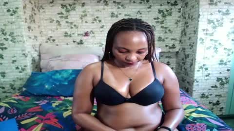 Snapshot of ebony_seduction00 chatting on 07.17.26 ebony_seduction00 online show from 07.17.26