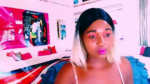 Snapshot of ebonyblisss chatting on 02.11.25 Tamia online show from 02.11.25