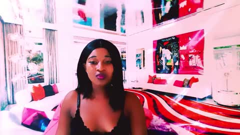 Snapshot of ebonyblisss chatting on 02.13.25 Tamia online show from 02.13.25