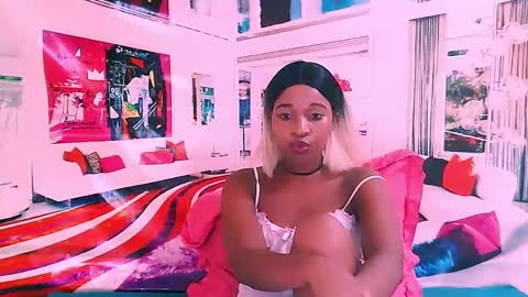 Snapshot of ebonyblisss chatting on 02.20.25 Tamia online show from 02.20.25