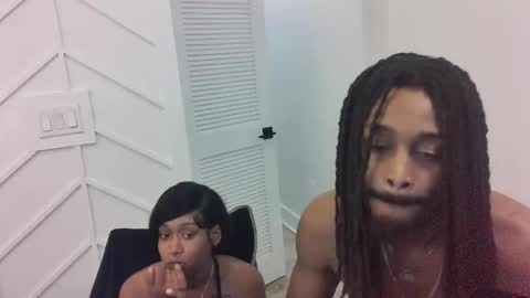 Snapshot of ebonycouplee69 chatting on 05.30.26 ebonycouplee69 online show from 05.30.26