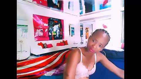 Snapshot of ebonycreamy69 chatting on 01.08.25 Nova online show from 01.08.25