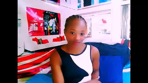 Snapshot of ebonycreamy69 chatting on 01.09.25 Nova online show from 01.09.25