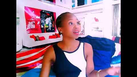 Snapshot of ebonycreamy69 chatting on 01.09.25 Nova online show from 01.09.25