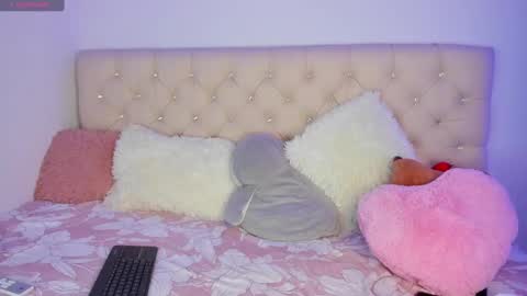 Queen Ebony online show from 03.04.25