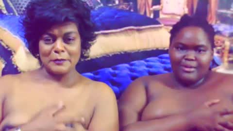 ebonyhotbuns4u2luv online show from 03.11.25