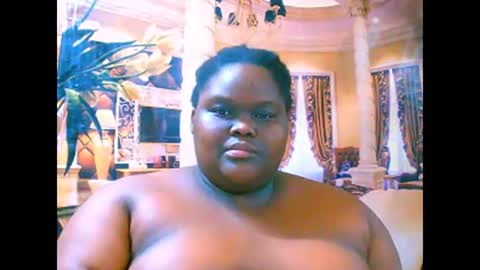 ebonyhotbuns4u2luv online show from 09.16.25