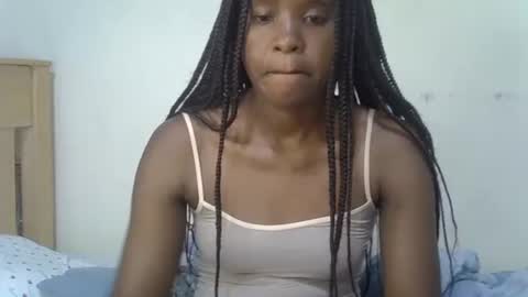 Ebony Luxe online show from 05.22.26