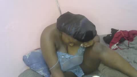 ebonymayahh online show from 04.29.26