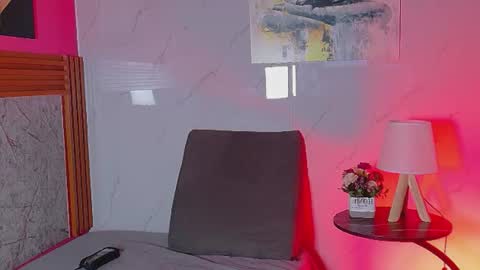 Snapshot of ebonyndsavage chatting on 06.19.26 ebonyndsavage online show from 06.19.26