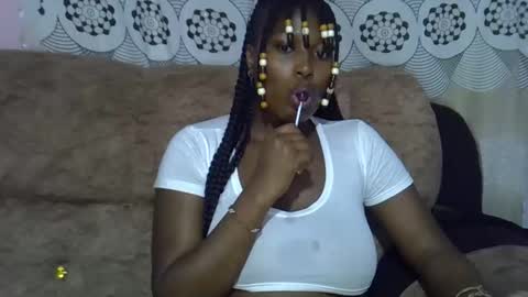 pretty online show from 04.16.26