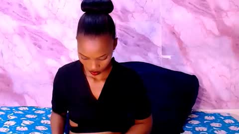 Snapshot of ebonystarlite1 chatting on 02.23.25 Candy online show from 02.23.25