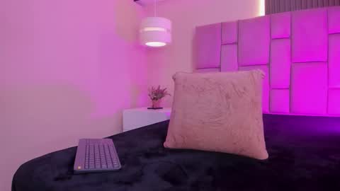 eclipse_divina online show from 01.06.26