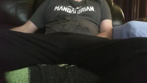 Snapshot of ectopicstarfish chatting on 11.16.25 Ectopicstarfish online show from 11.16.25