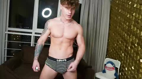 Snapshot of ed_hooligan chatting on 11.23.25 ed_hooligan online show from 11.23.25