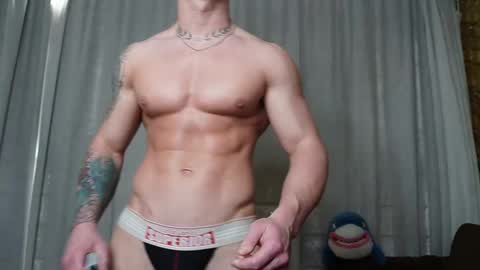 Snapshot of ed_hooligan chatting on 11.28.25 ed_hooligan online show from 11.28.25