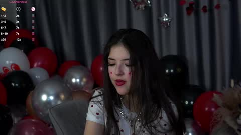 Viola online show from 02.14.25