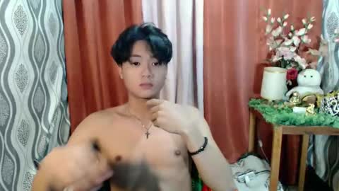 Snapshot of edelcum_xx chatting on 02.17.25 edelcum_xx online show from 02.17.25