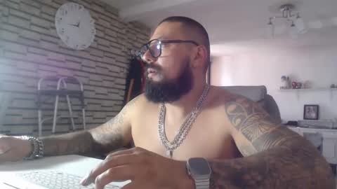 Snapshot of edgarram83 chatting on 10.29.25 edgarram83 online show from 10.29.25