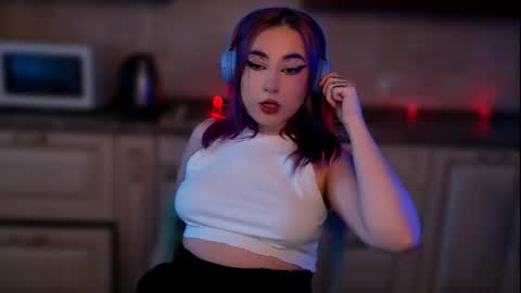 fickle demon made of clumps of matter online show from 02.10.25