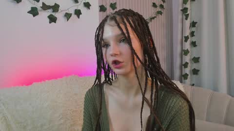 Snapshot of edithgalpin chatting on 01.24.25 Lisa online show from 01.24.25