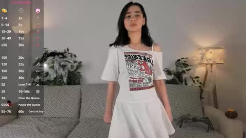 Nikki online show from 10.30.25