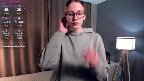 Nikki online show from 01.17.26