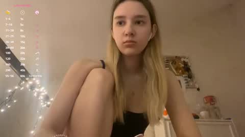 Snapshot of edlinhazleton chatting on 10.21.25 Dana online show from 10.21.25