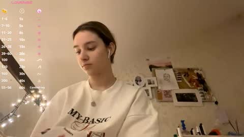 Snapshot of edlinhazleton chatting on 11.01.25 Dana online show from 11.01.25