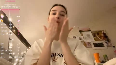 Snapshot of edlinhazleton chatting on 11.13.25 Dana online show from 11.13.25