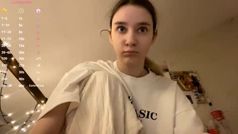 Snapshot of edlinhazleton chatting on 11.14.25 Dana online show from 11.14.25