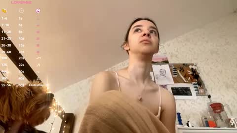 Snapshot of edlinhazleton chatting on 11.29.25 Dana online show from 11.29.25