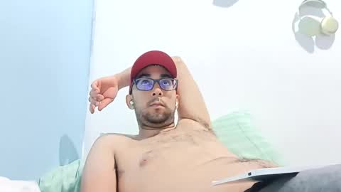 Snapshot of edrik_92 chatting on 03.10.26 edrik_92 online show from 03.10.26