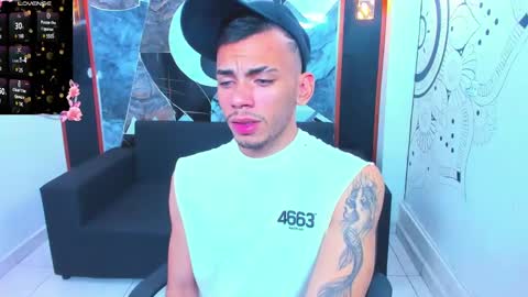 Snapshot of edward_24_ chatting on 01.11.25 Edward Colleman online show from 01.11.25